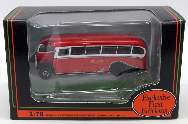 EFE 1/76 Scale Model Bus 26803 - Leyland Duple Coach - Red & White