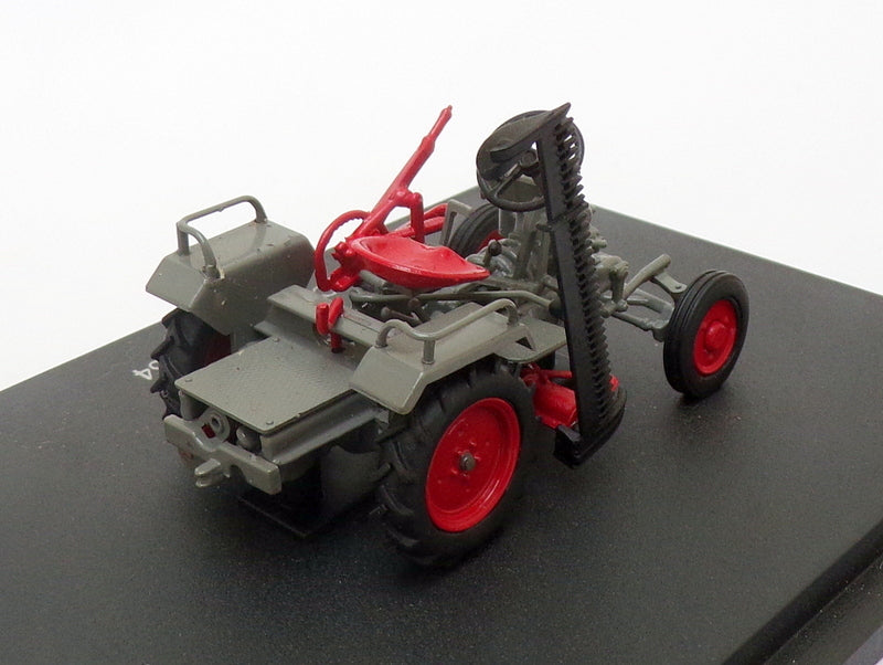 Hachette 1/43 Scale Model Tractor HT024 - 1954 Chauvin R6 - Grey