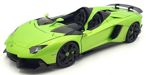 Autoart 1/18 Scale Diecast 74677 - Lamborghini Aventador J - Green