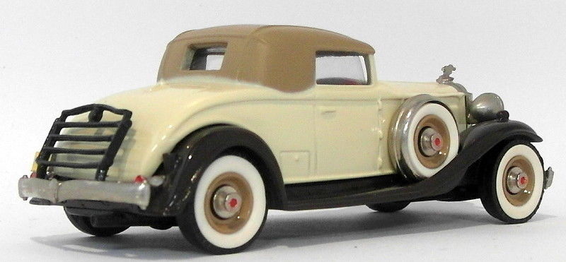 Brooklin 1/43 Scale BRK6 012  - 1932 Packard Light 8 Coupe Cream/Tan