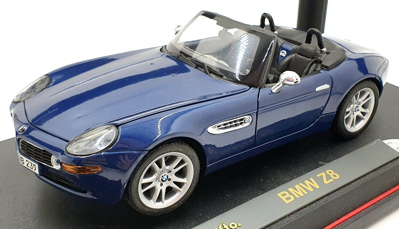 Maisto 1/18 Scale Diecast 36896 - BMW Z8 - Blue