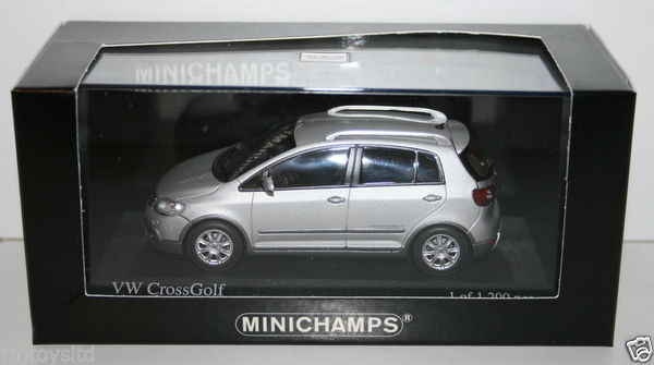 MINICHAMPS 1/43 SCALE 400 054370 VOLKSWAGEN VW CROSS GOLF 2006 - SILVER