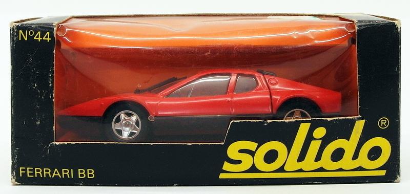 Solido 1/43 Scale Diecast Model Car 44 - Ferrari BB - Red