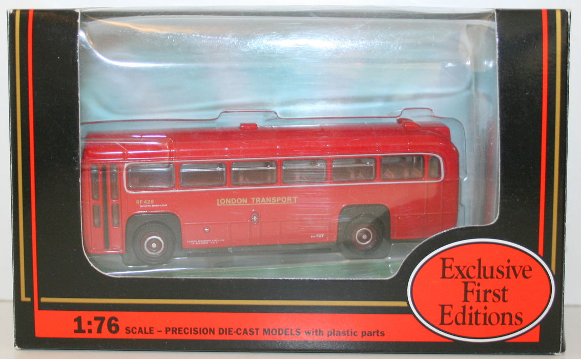 EFE 1/76 23302 AEC RF Bus London Transport #250 Passingford Bridge