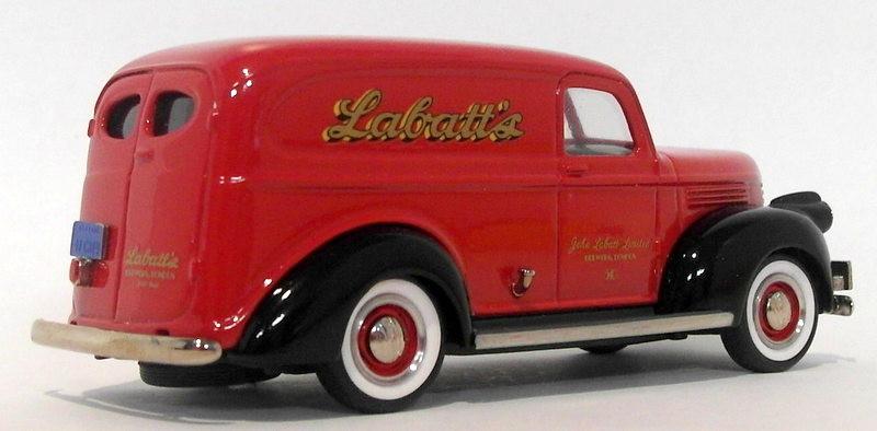 Durham 1/43 Scale DC12B  - 1941 Chevrolet Panel Delivery Van Labatt's Red