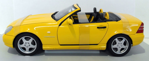 UT Models 1/18 Scale Diecast - 26152 Mercedes Benz SLK AMG Yellow