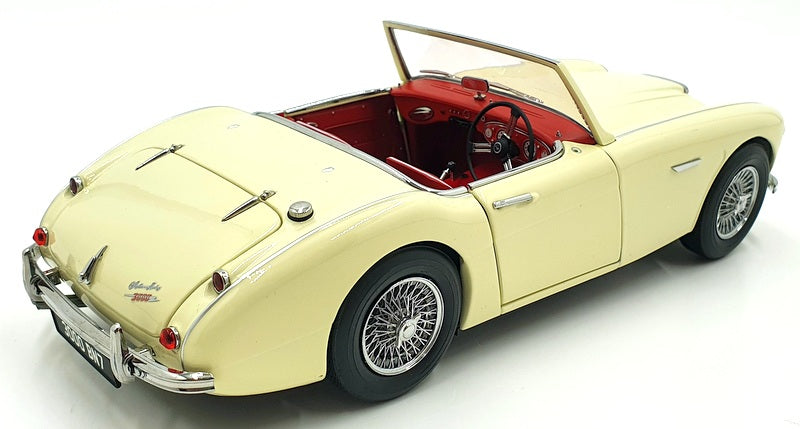 Kyosho 1/18 Scale Diecast 08149EW - Austin Healey 3000 MK 1 BN7 English White