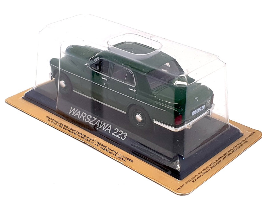 Altaya 1/43 Scale Model Car 204776 - Warszawa 223 - Green