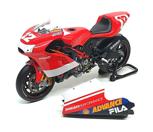 Minichamps 1/12 Scale 122 031412 - Ducati Desmosedici T. Bayliss MotoGP 2003