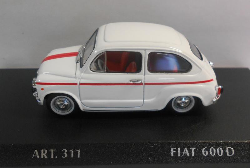 Corgi Detail 1/43 Scale - ART.311 FIAT 600D 1965 WHITE