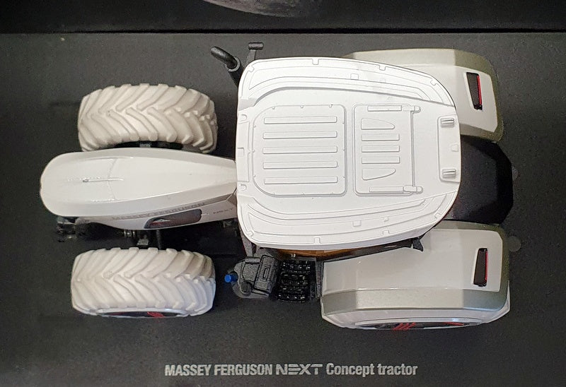 Universal Hobbies 1/32 Scale UH6279 - Massey Ferguson NEXT Concept Tractor