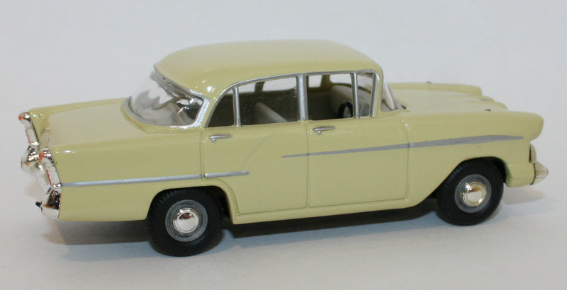 Vanguards 1/43 Scale Diecast VA38001 - Vauxhall Victor F Series MK1 - Yellow