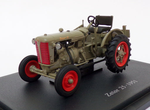 Hachette 1/43 Scale Model Tractor HT137 - 1951 Zetor 25 - Green
