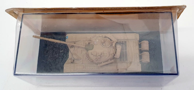 Altaya 1/72 Scale A28420A - T-72M1 Soviet Tank 3rd Armoured Div Kuwait 1991
