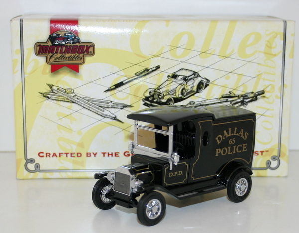 MATCHBOX COLLECTIBLES DYM38019 - 1912 FORD MODEL T - DALLAS POLICE DEPARTMENT