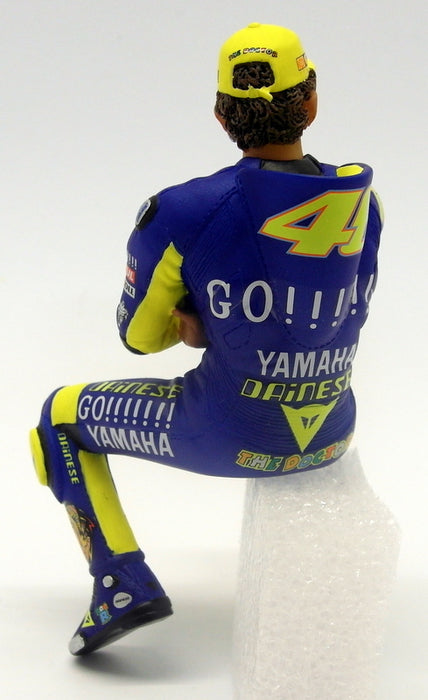 Minichamps 1/12 Scale 312 050046 Valentino Rossi Figurine MotoGP 2005