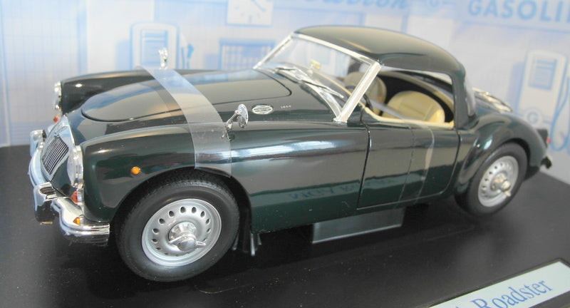Revell 1/18 Scale Diecast - 08433 MGA Roadster green with hard top