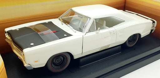 Ertl 1/18 Scale Diecast 33010 - 1969 Dodge Charger Super Bee - White