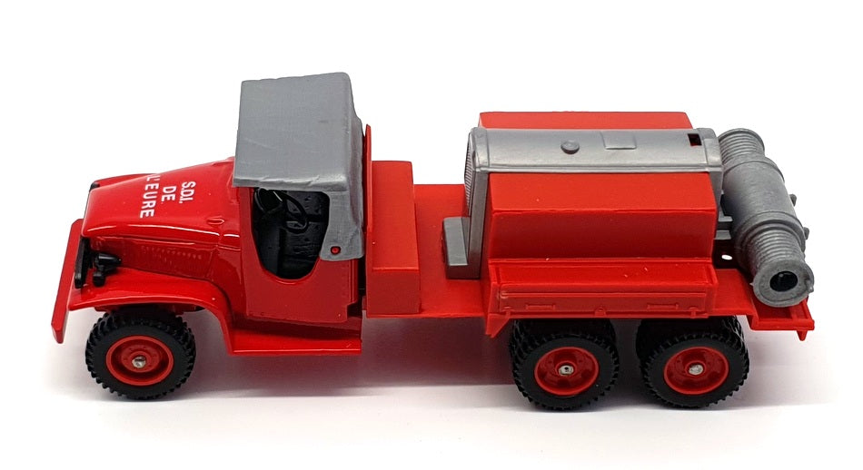 Solido Toner Gram II 1/50 Scale 3116 - GMC Citerne Fire Engine - Red
