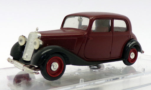 Vitesse 1/43 Scale 160 - 1939-49 Mercedes Benz 170 Berline Maroon/Black
