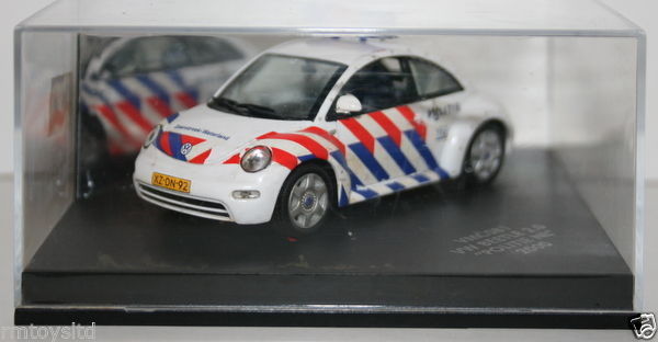 VITESSE 1/43 SCALE - VMC081 - VOLKSWAGEN VW BEETLE 2.0 POLICE POLITIE NL 2000