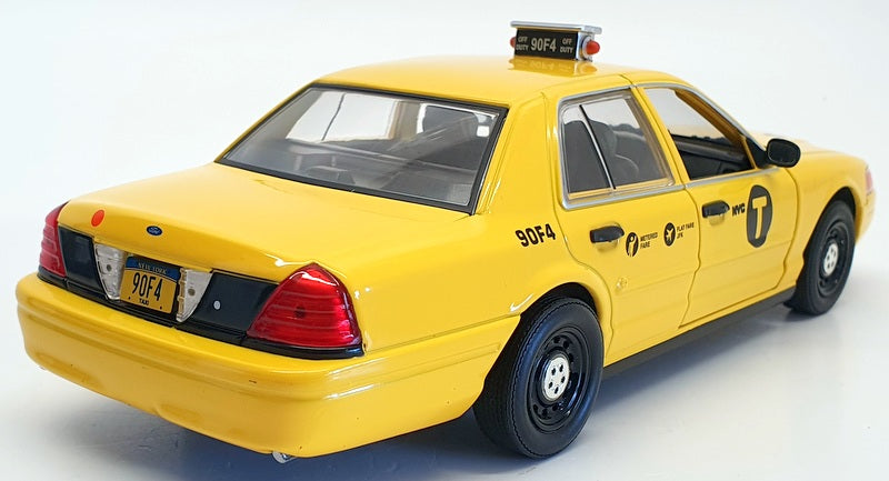 Greenlight 1/24 Scale 84113 - 2008 Ford Crown Victoria Taxi John Wick