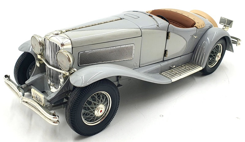 ERTL 1/18 Scale DC2822C 1935 Duesenberg SSJ - Grey With Case