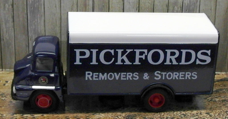 Corgi 1/50 Scale Diecast 30309 - Thames Trader Box Van - Pickfords
