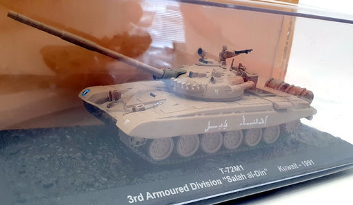 Altaya 1/72 Scale A28420A - T-72M1 Soviet Tank 3rd Armoured Div Kuwait 1991