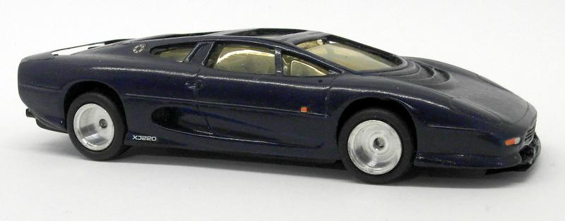 Provence Moulage 1/43 Scale Resin - KXJ Jaguar XJ220 Blue