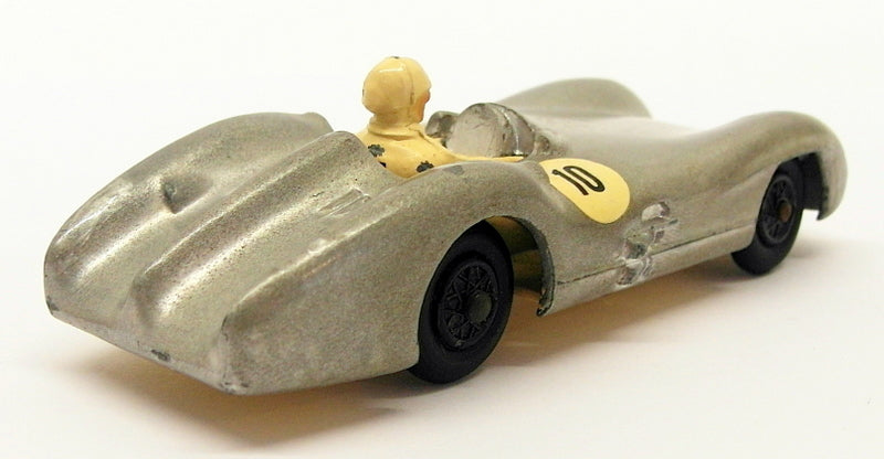 Crescent Toys Vintage Diecast 1284 - Mercedes Benz 2.5L GP Racing Car