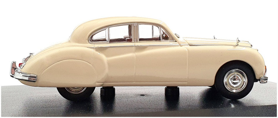 Oxford Diecast 1/43 Scale JAGVII006 - Jaguar Mk VIIM - Ivory