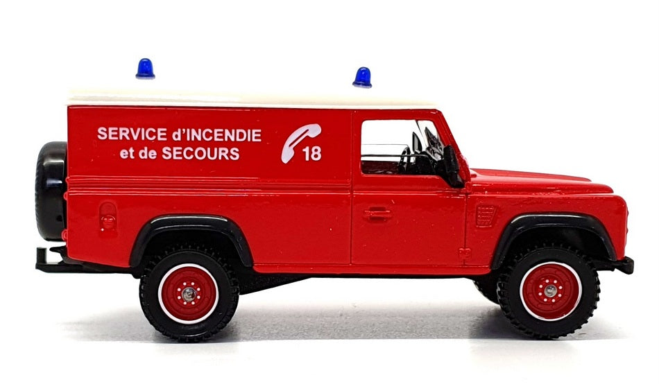 Solido 1/43 Scale 2158 - Land Rover Defender Fire Vehicle - Red
