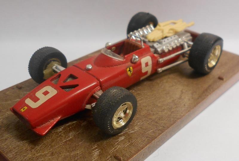 Brumm 1/43 Scale Metal Model - R172 FERRARI 312 F1 HP400 1968
