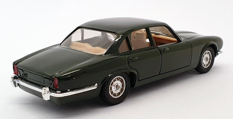 Solido A Century Of Cars 1/43 Scale AED8770 - Jaguar XJ12 - Green