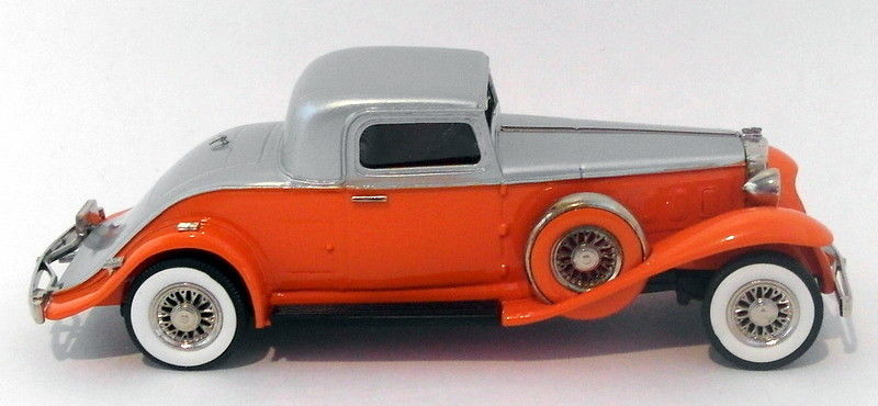 Brooklin 1/43 Scale - BRK116X 1931 Marmon Sixteen 2 Passenger Coupe BCC '08 Tang