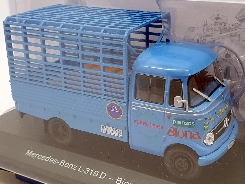 Altaya 11cm Long Model Truck 1901IR10 - 1963 Mercedes Benz L 319 D  - Blue
