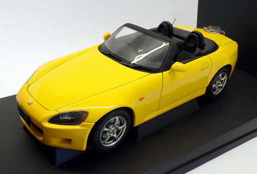 Autoart 1/18 Scale 73209 - Honda S 2000 Japanese Version - Yellow