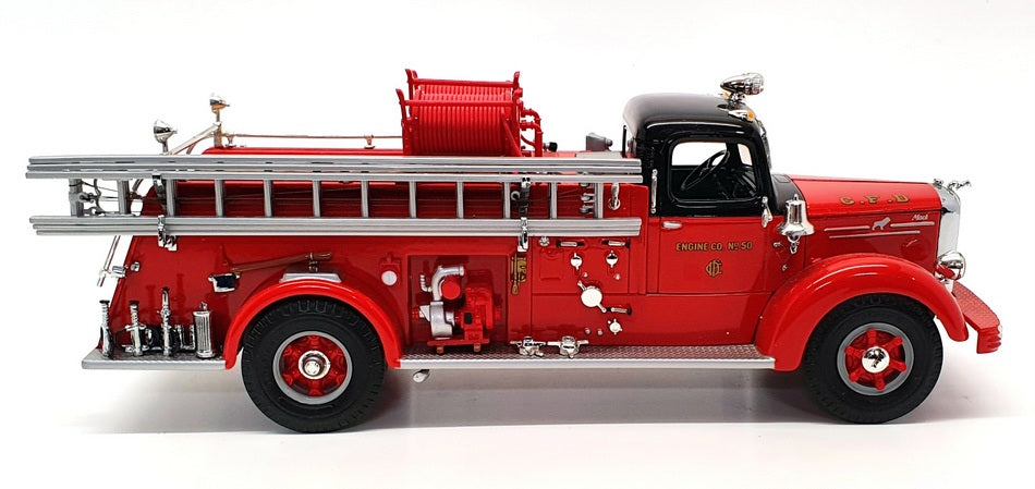 First Gear 1/34 Scale 18-3247 - Mack L Model Pumper - Smokey Bear