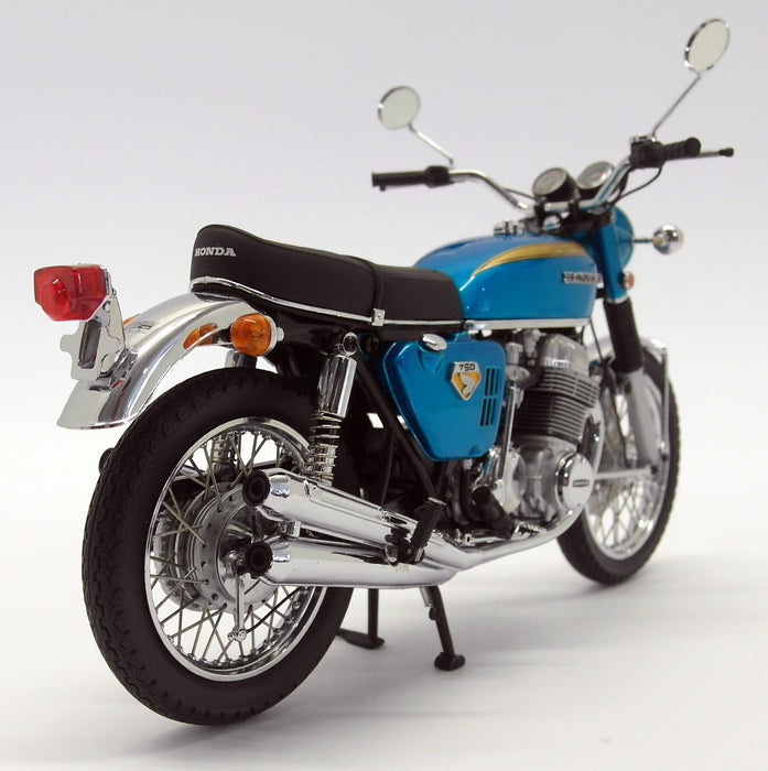 Minichamps 1/12 Scale Diecast 122 161000 Honda CB 750 1968 Version 1