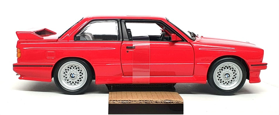 Burago 1/24 Scale Diecast 18-21100 - 1988 BMW 3 Series M3 - Red