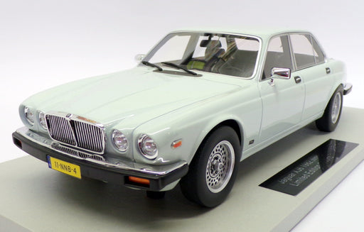 LS Collectibles 1/18 Scale Model Car LS025G - 1982 Jaguar XJ6 - White