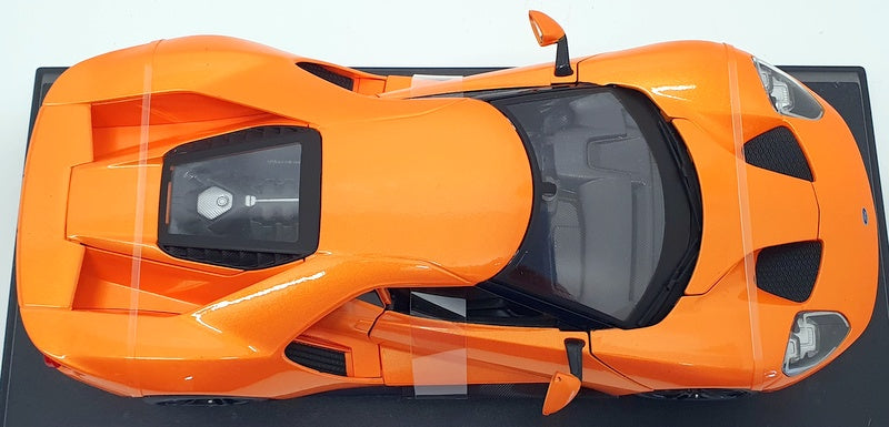 Maisto 1/18 Scale Model Car 46629M - 2017 Ford GT - Orange Maisto 1/18 Scale Model Car 46629M - 2017 Ford GT - Orange