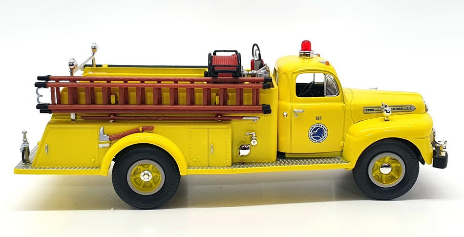 First Gear 1/34 Scale 19-1905 - 1951 Ford F-7 Fire Truck - NY State Thruway