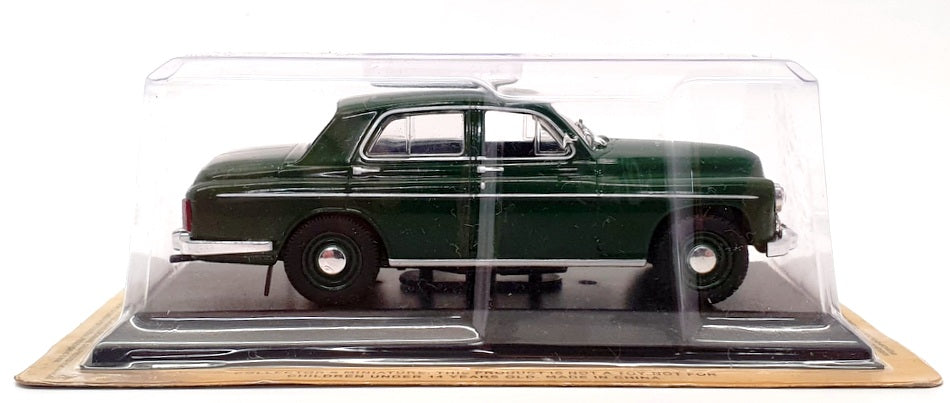 Altaya 1/43 Scale Model Car 204776 - Warszawa 223 - Green