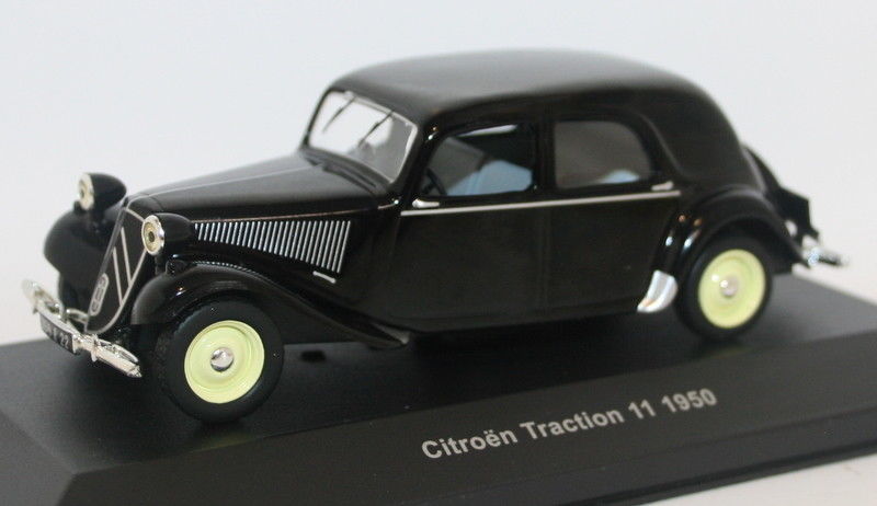 Solido 1/43 Scale diecast - S4300900 - 1950 Citroen Traction 11 - Black