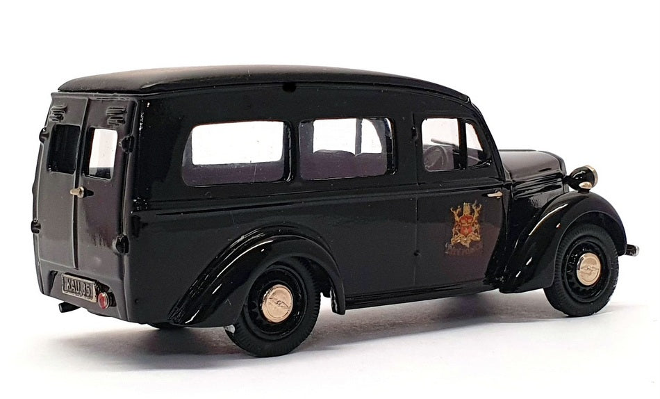 Brooklin Models 1/43 Scale IPV41 - 1947 Bedford Utilecon Nottingham City Police