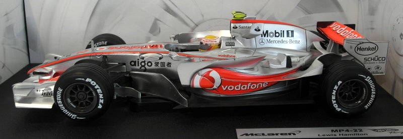 Hot Wheels 1/18 scale Diecast - K6634 McLaren MP4-22 Lewis Hamilton F1