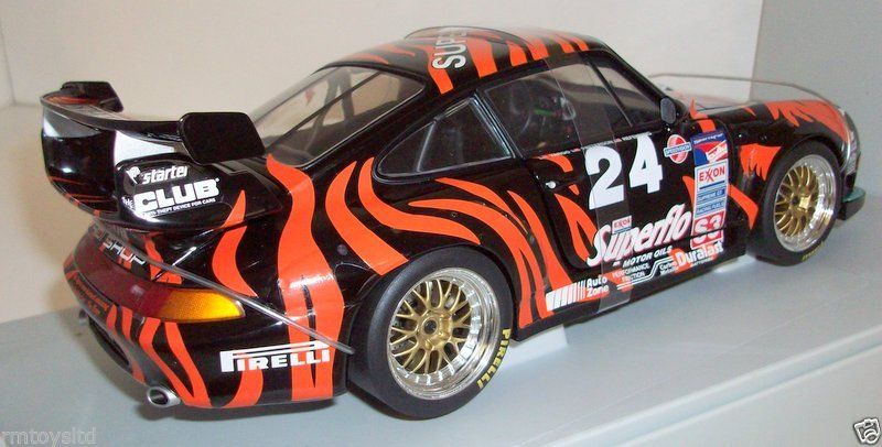 UT MODELS 1/18 - 39815 PORSCHE 911 GT2 SEBRING VARGO / REFENNING / PATTERSON 98