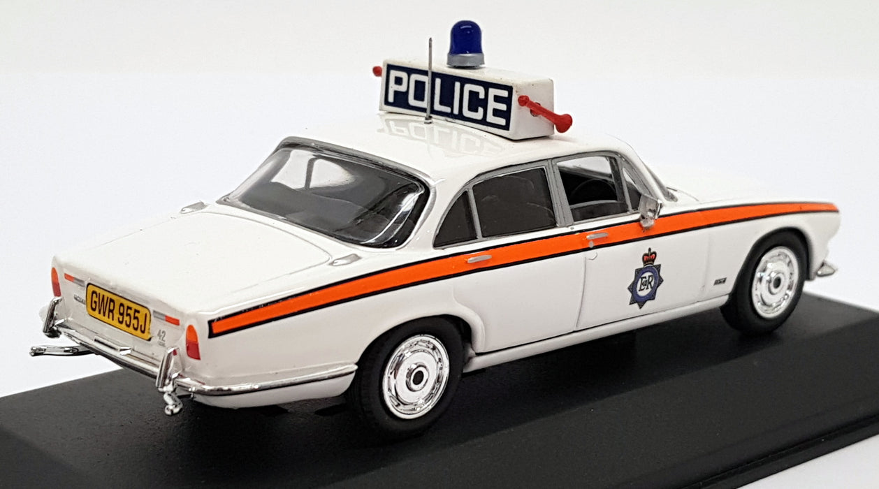 Atlas Editions 1/43 Scale 4 650 118 - Jaguar XJ6 - West Yorkshire Police Car